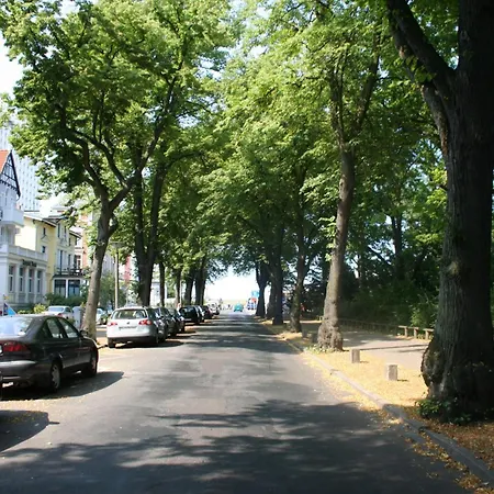 Warnemünde Lulinn Apartment *